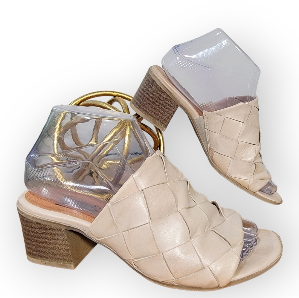 Miz Mooz | 37 Womens Stuart Beige Cream Woven Leather Sandal Heels
